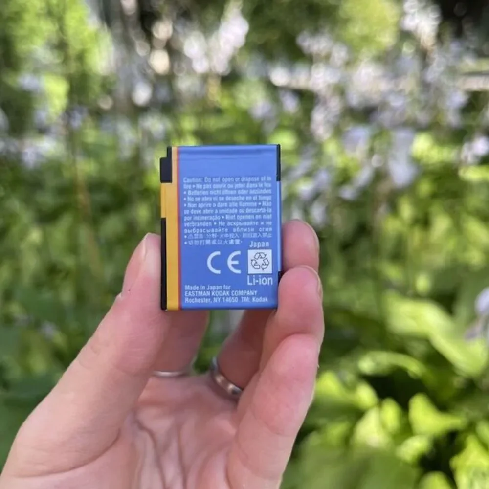 Kodak Li-ion Rechargeable battery‎ Only model KLIC-7002